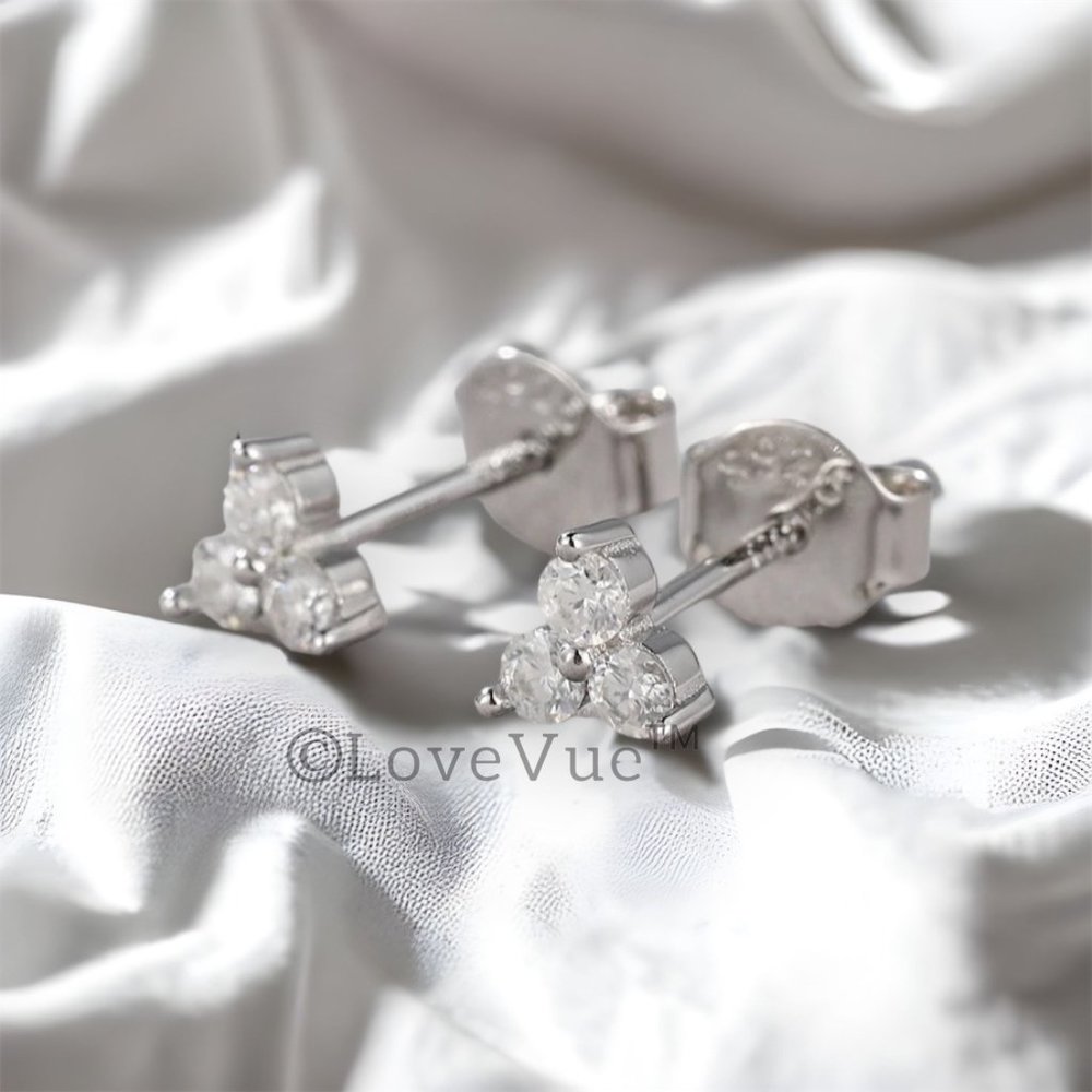 0.20ct. t.w. Diamond Tri-stone Brilliant Cut Stud Earrings - Picture 4 of 16